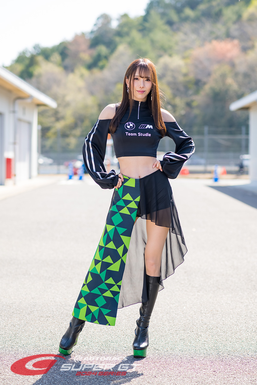 朝比奈果歩 Studie Fortuna 2024年/スーパーGTの写真①