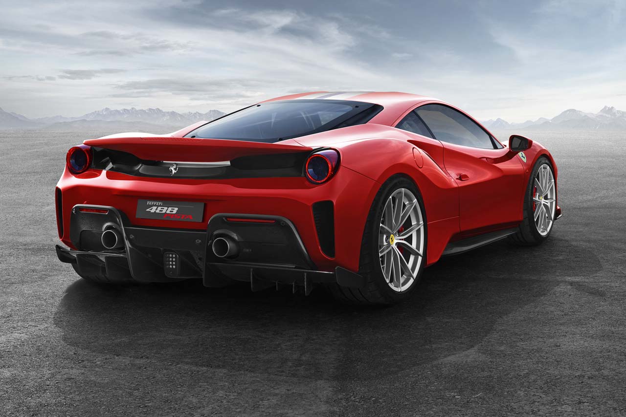 フェラーリ488ピスタ