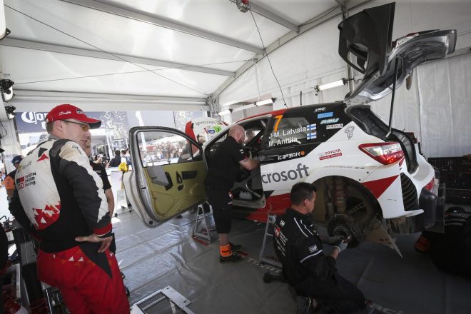 ヤリ-マティ・ラトバラ（トヨタ・ヤリスWRC）