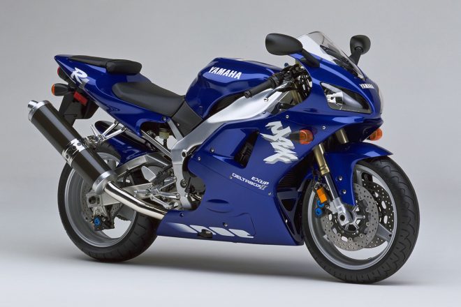 1998年に登場した初代ヤマハYZF-R1