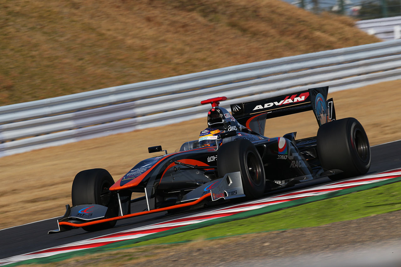 ディフェンディングチャンピオンの石浦、午後は3番手タイム