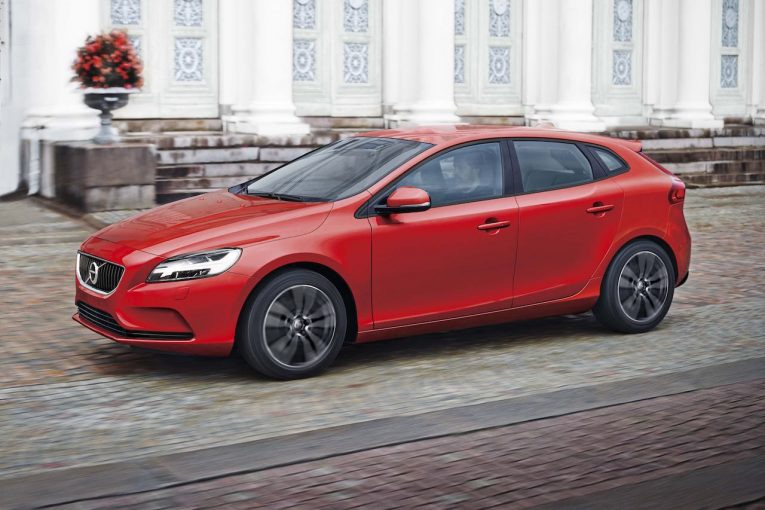 高出力版1 5直噴ターボ搭載 ボルボv40 T3 ナビエディション 登場 クルマ Autosport Web