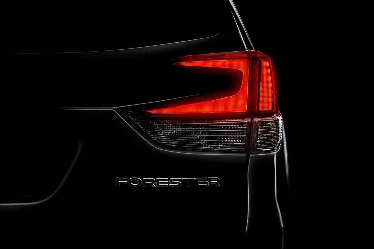 新型『スバル・フォレスター』ティザー画像