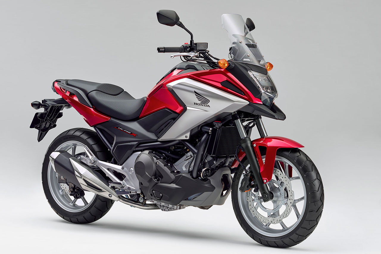 ホンダNC750X Dual Clutch TransmissionE Package（キャンディークロモスフィアレッド）