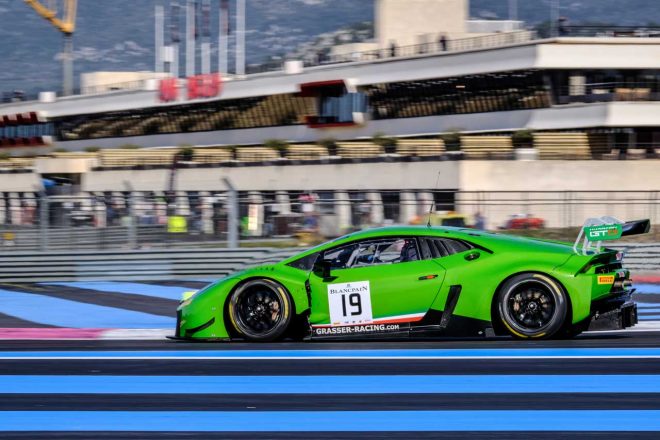 アンドレア・カルダレッリを擁するGRTグラッサー・レーシング・チームの19号車ランボルギーニ・ウラカンGT3