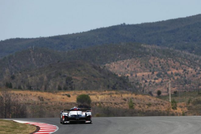 アラゴンでテストを行う2018年型トヨタTS050ハイブリッド