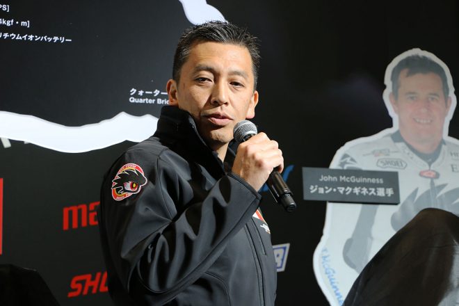 「車重を考えれば、電動バイクレースは意外にも速い」と宮田監督