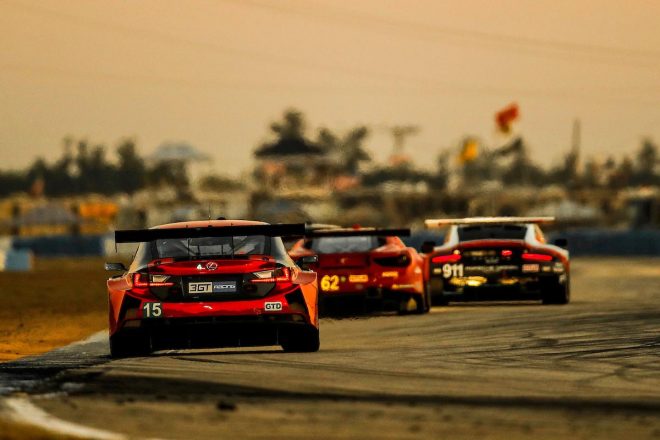 15号車レクサスは最終スティントで燃費走行を実施し、ライバルたちが最後の給油をする間に順位を上げた。