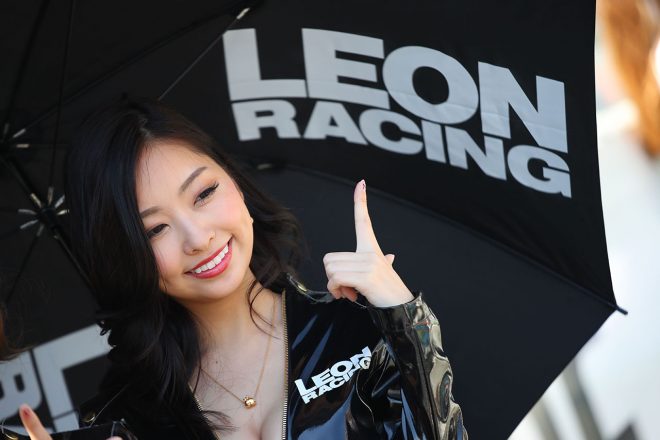 LEON RACING LADY