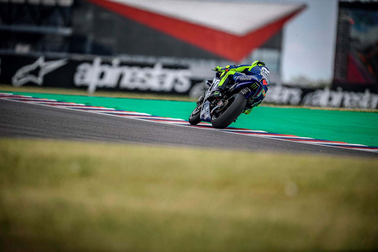 バレンティーノ・ロッシ／モビスター・ヤマハ・MotoGP