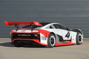 実車の『アウディe-tron ビジョングランツーリスモ』