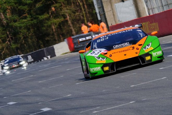 レース1を制したGRTグラッサー・レーシング・チームの63号車ランボルギーニ・ウラカンGT3