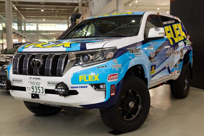 哀川翔がアジアクロスカントリーラリーでドライブするトヨタ・ランドクルーザー・プラド