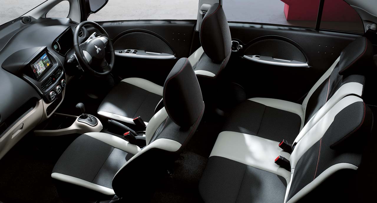 ミツビシi-MiEV（アイ-ミーブ）インテリア