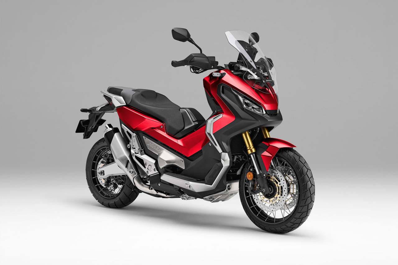 ホンダX-ADV（キャンディークロモスフィアレッド）