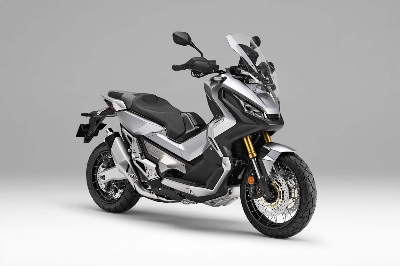 ホンダX-ADV（デジタルシルバーメタリック）