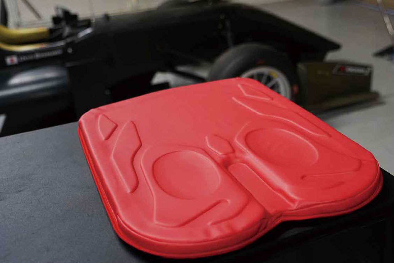 エクスジェルが発表した『アウルActive』は車椅子向けのクッション