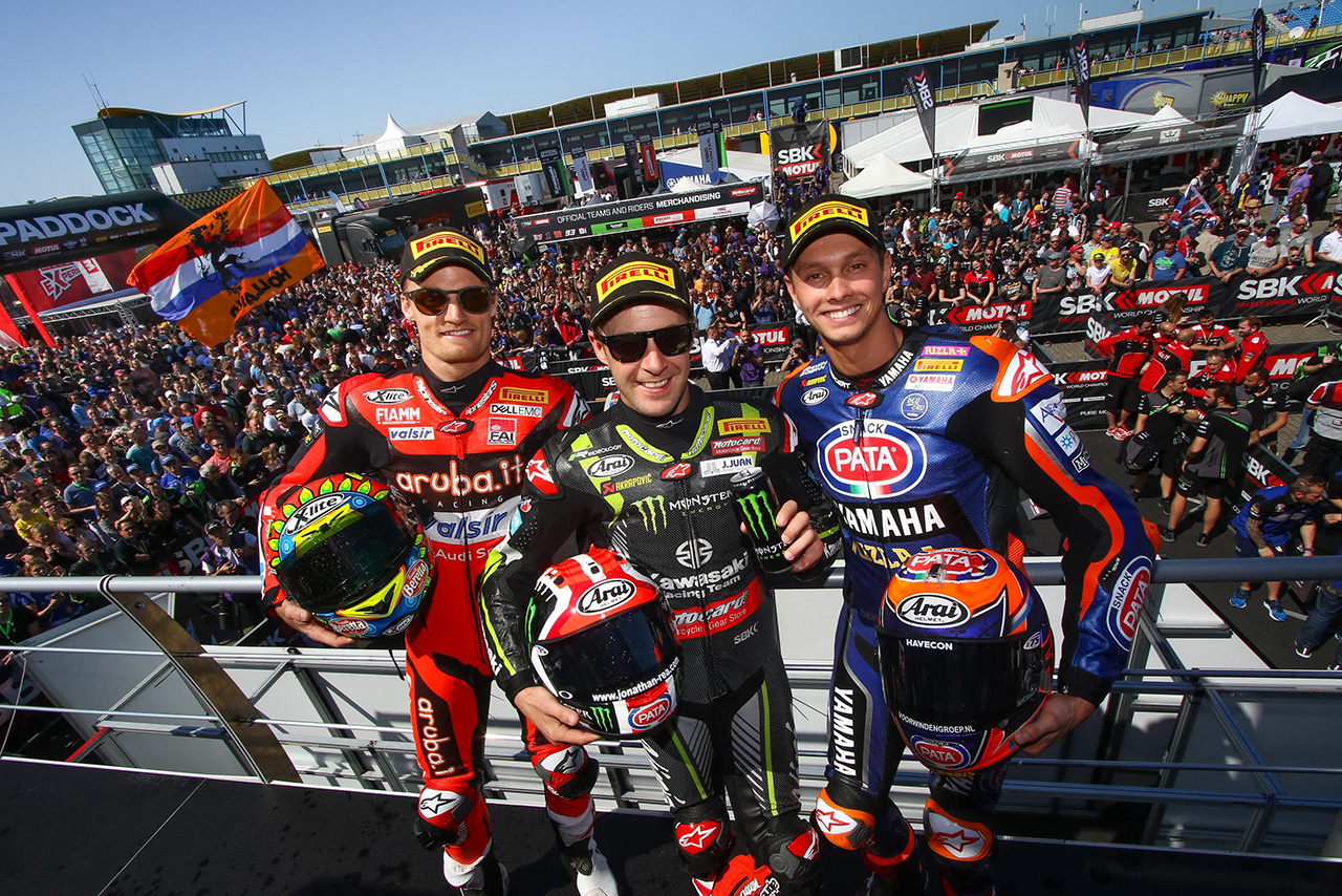 SBK第4戦アッセン レース1表彰式