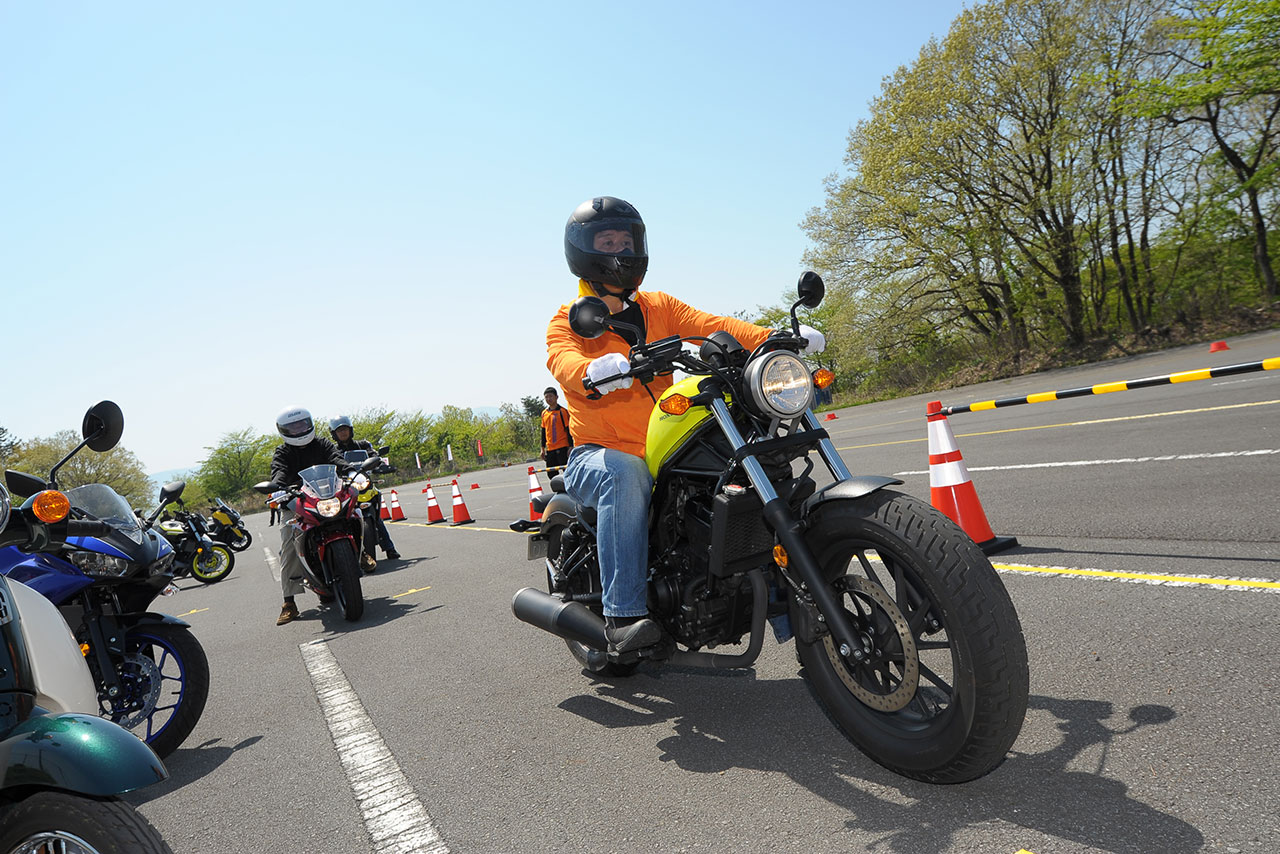 今回は“試乗”最大の自動車体感イベントとして行われ、四輪のほか二輪の試乗会も開催