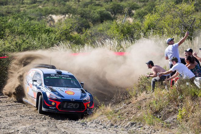 ティエリー・ヌービル（ヒュンダイi20クーペWRC）