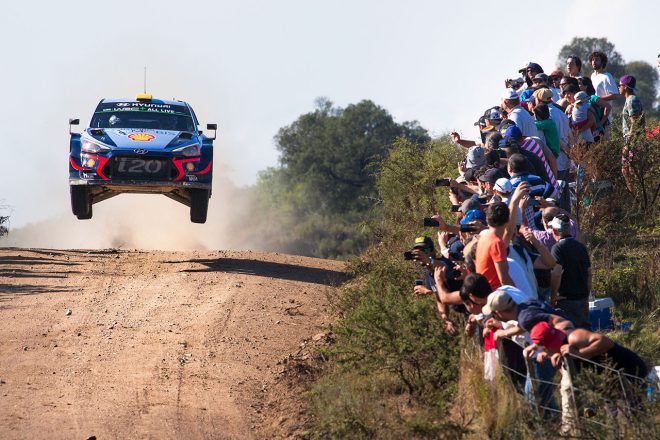 アンドレアス・ミケルセン（ヒュンダイi20クーペWRC）