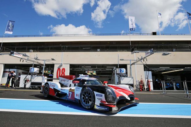 小林可夢偉、ホセ-マリア・ロペス、マイク・コンウェイが乗り込む7号車トヨタTS050ハイブリッド