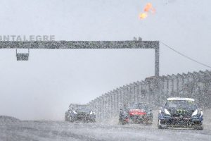 第2戦ポルトガルRXのファイナルは吹雪のなかでの争いとなった