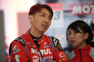 松田次生は公式練習が中止された影響で、予選日は1周も走れず。チームメイトの走りを見守った