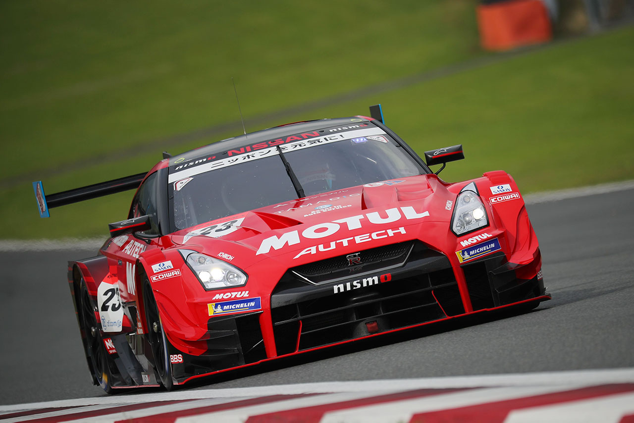 MOTUL AUTECH GT-R