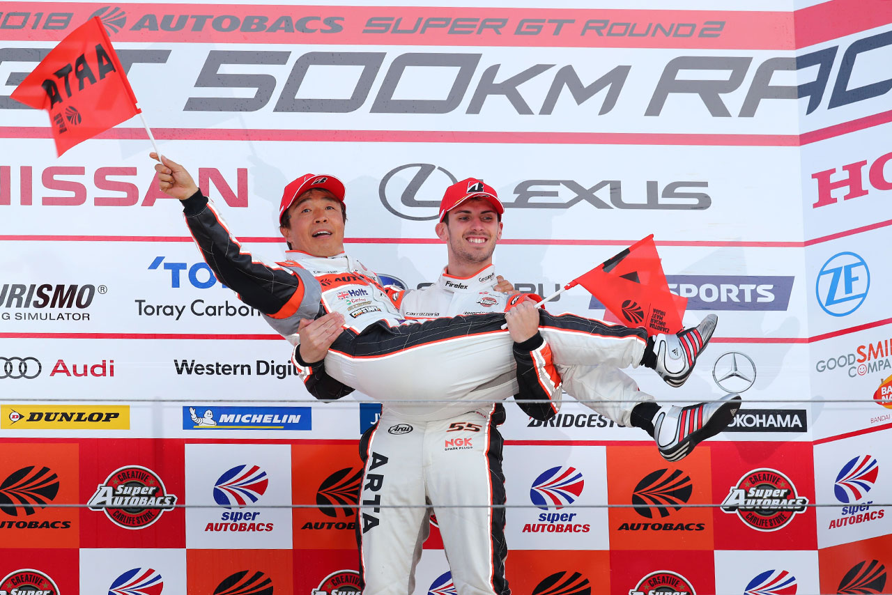 富士スピードウェイでは2戦連続のポールトゥウィンを飾ったARTA BMW M6 GT3の高木真一とショーン・ウォーキンショー