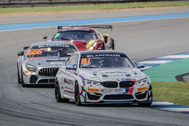 BMW Team StudieのBMW M4 GT4