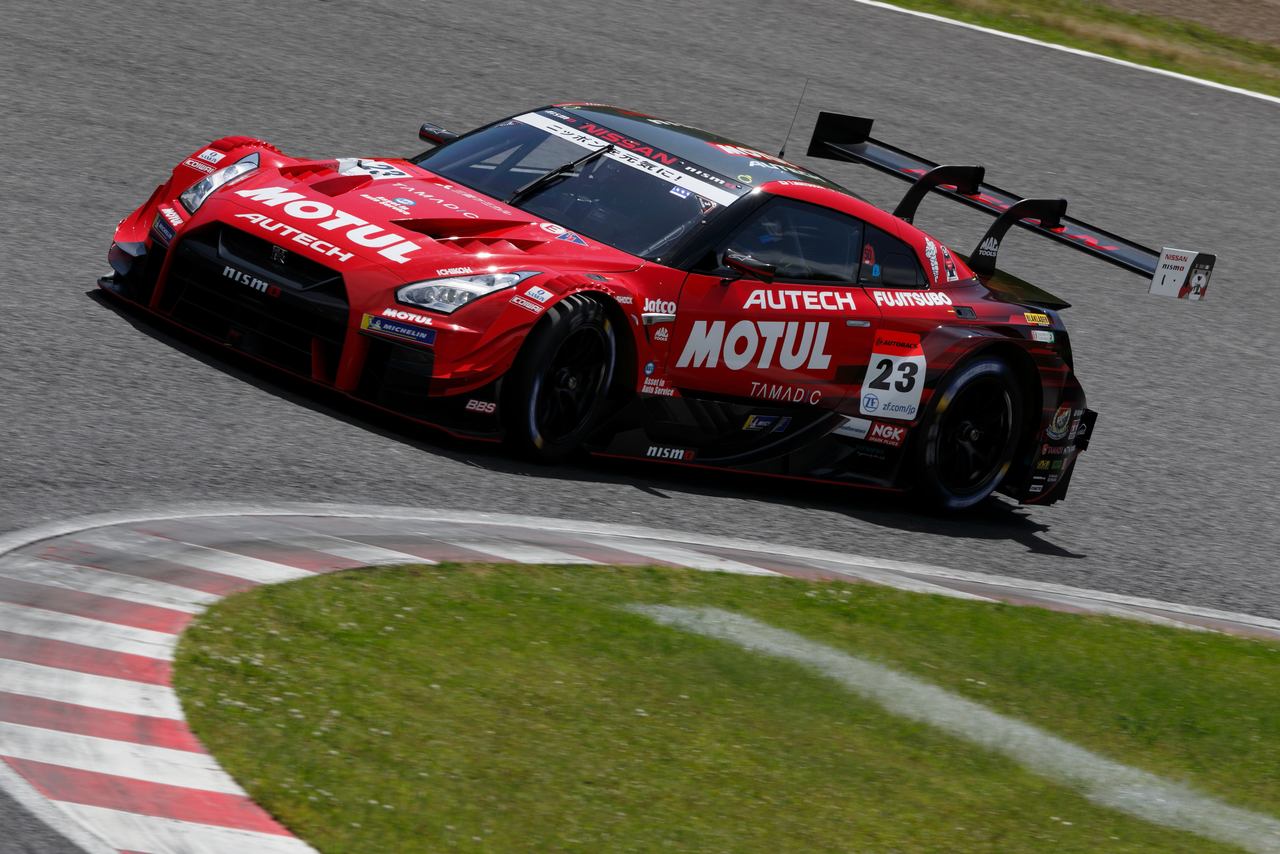 MOTUL AUTECH GT-R