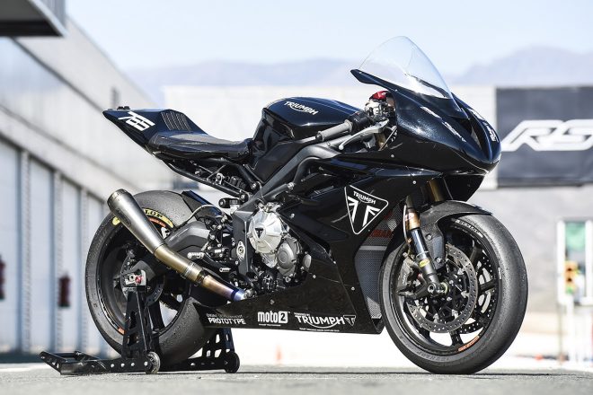 トライアンフのMoto2エンジン開発テスト車
