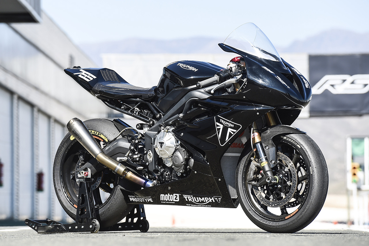 トライアンフのMoto2エンジン開発テスト車