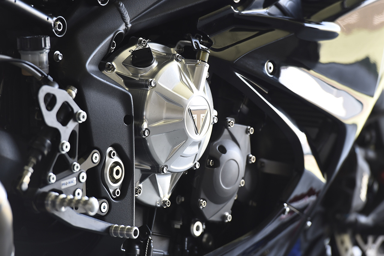 開発中のトライアンフMoto2エンジン