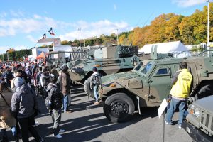 陸上自衛隊富士学校　装備品展示