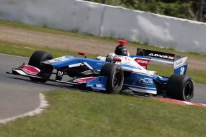 小林可夢偉(carrozzeria Team KCMG)