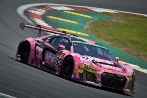 総合2位となったPhoenix Racing Asiaの83号車アウディR8 LMS