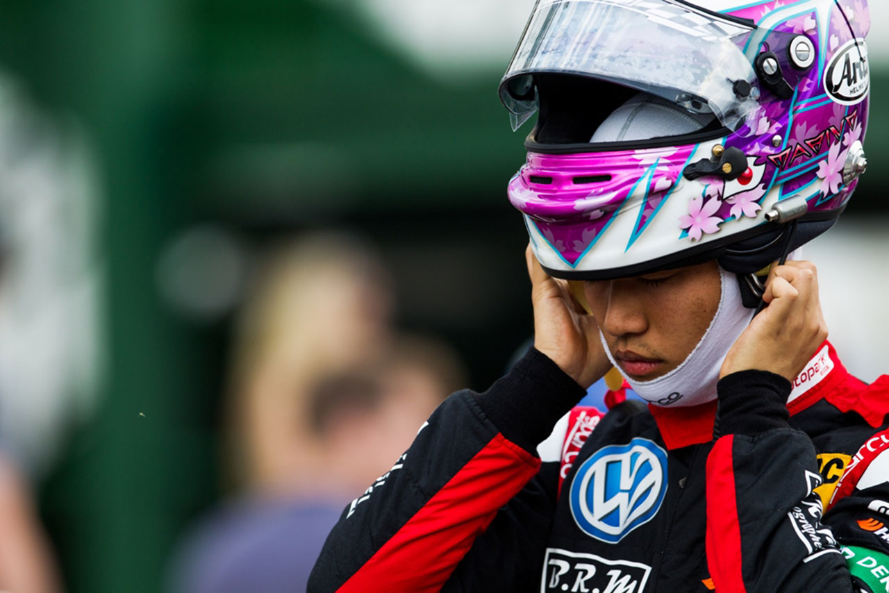 「自分の速さを引き出せるクルマづくりが足りなかった」という佐藤万璃音