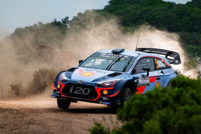 ティエリー・ヌービル（トヨタ・ヤリスWRC）