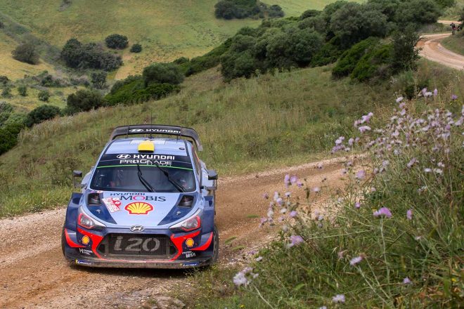 アンドレアス・ミケルセン（ヒュンダイi20クーペWRC）