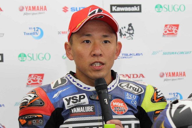 中須賀克行（YAMAHA FACTORY RACING TEAM）