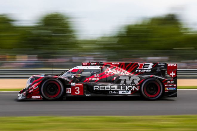 総合3位を獲得した3号車レベリオンR13・ギブソン