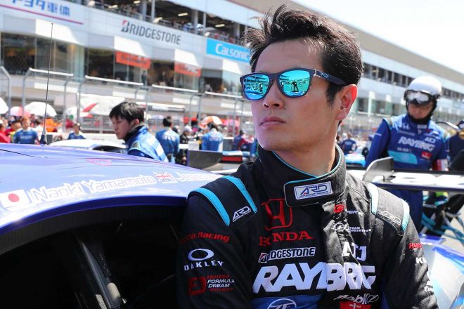 山本尚貴が愛用するのは「Frogskins ™ Urban Commuter (Asia Fit)」