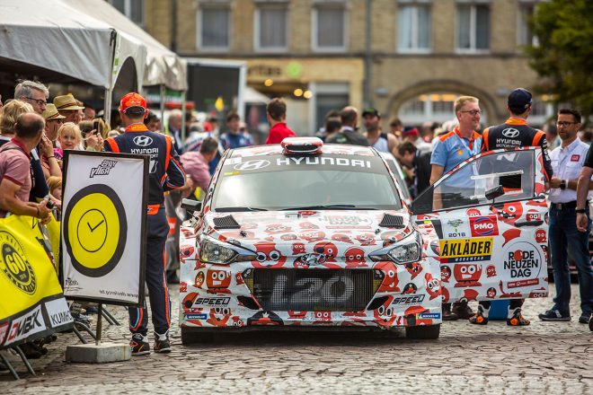 ヌービルは地元ベルギー出身のドライバーということもあり、多くのファンが声援を送った