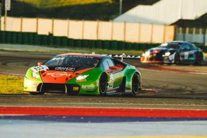 GRTグラッサー・レーシング・チームの63号車ランボルギーニ・ウラカンGT3