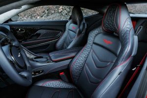 アストンマーチンDBSスーパーレッジェーラ  インテリア