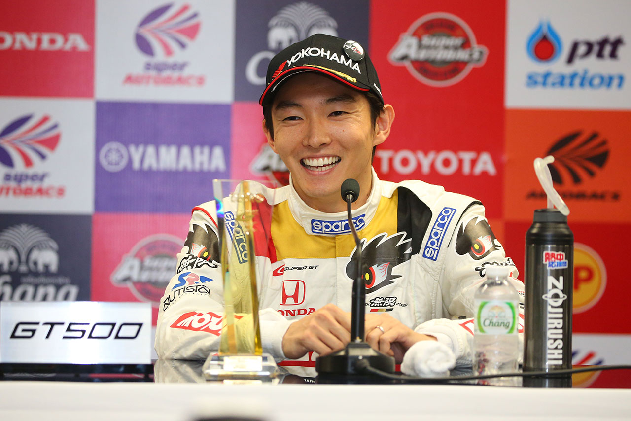 ポールポジション会見に臨んだ中嶋大祐（MOTUL MUGEN NSX-GT）