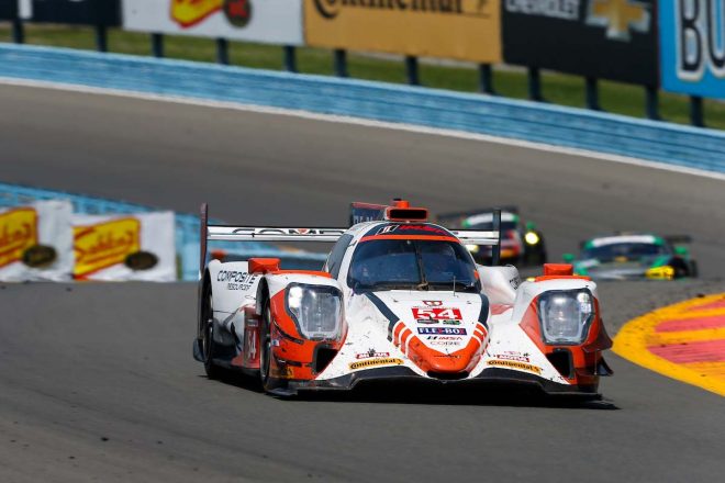 ファイナルラップで3番手から2番手に順位を挙げたCOREオートスポーツの54号車オレカ07・ギブソン