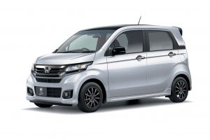 N-WGNカスタム SS2トーンカラースタイルパッケージII(ルナシルバー・メタリック&ブラック)